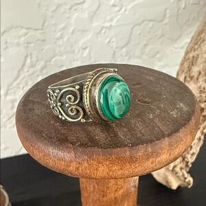 Vintage Native Sterling Silver Malachite Ring Size 8